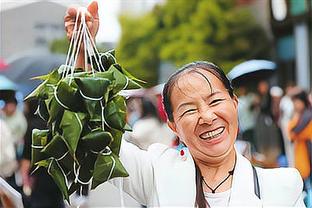 一天不练心刺挠！C罗社媒再晒健身视频，这身材完美！