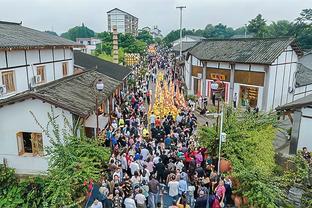 卢：鹈鹕打得比我们好 我们过去13天都在打客场&凌晨2点才落地